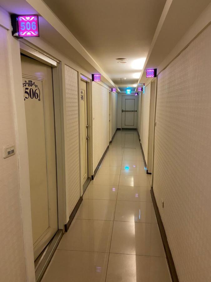 Sweet Hotel New Taipei City Exterior foto